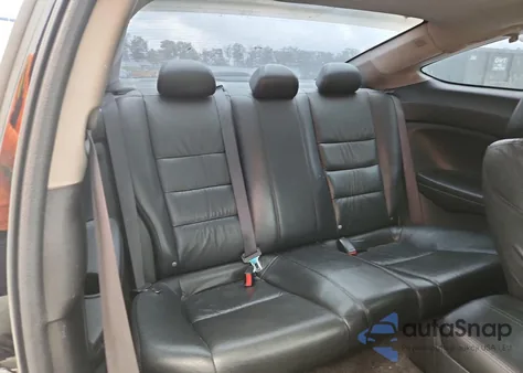 2008 Honda Accord z USA, uszkodzony, nr VIN 1HGCS22828A007853